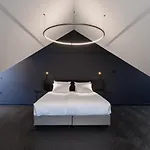 Hotel čad 4*