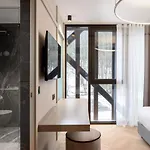 Hotel Cad 4*