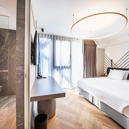 Hotel Cad 4*