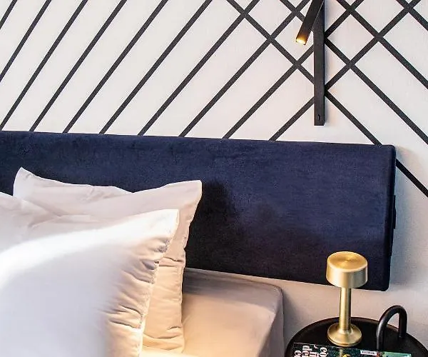 Cad 4* ليوبليانا